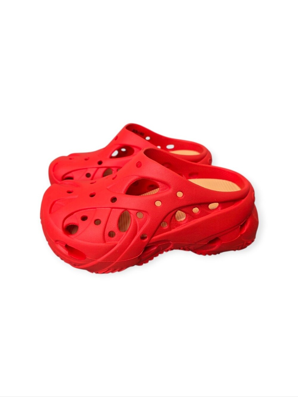 Crocs Women's 7 Caged Starfish Clog